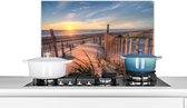 Spatscherm keuken 60x40 cm - Kookplaat achterwand Strand - Zee - Duin - Zonsondergang - Landschap - Muurbeschermer - Spatwand fornuis - Hoogwaardig aluminium