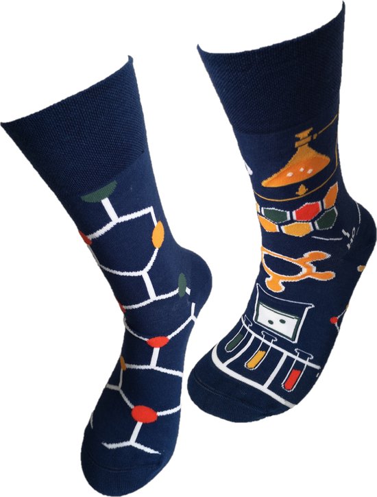 Verjaardag cadeau - Scheikunde sokken - rekenen - vrolijke sokken - valentijn cadeau - aparte sokken - grappige sokken - leuke dames en heren sokken - moederdag - vaderdag - Socks waar je Happy van wordt - Maat 36-41