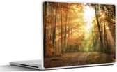 Laptop sticker - 12.3 inch - Bos - Herfst - Zon - Landschap - Natuur - Bomen - Bladeren - 30x22cm - Laptopstickers - Laptop skin - Cover