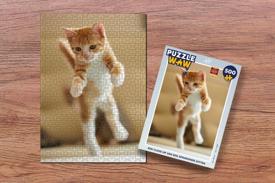Puzzle Un gros plan d'un chaton qui saute - Puzzle - Puzzle 500 pièces