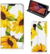 Smart Cover geschikt voor Samsung Galaxy Xcover 5 Zonnebloemen