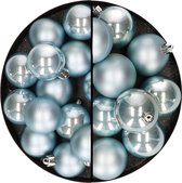 Kerstballen - kunststof - 28x stuks - lichtblauw - 4 en 6 cm
