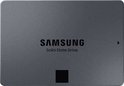 Zilverkleurige Samsung Solid State Drive 870 QVO.