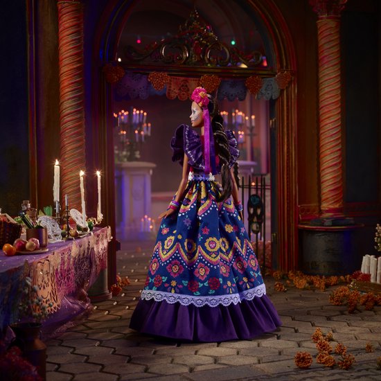 Barbie Signature Dag Van De Dode Pop Veelkleurig - Dia de Muertos - 2022 van Barbie — afbeelding 4