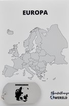 Denemarken Sleutelhanger inclusief kaart – Denemarken cadeau – beste land- Leuk kado voor je Vriend om te geven - 2.9 x 5.4CM