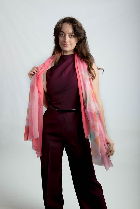 Echarpe Jules- Accessoires Junkie Amsterdam- Echarpe femme- Oblongue- Automne hiver- Katoen Cosy chic- Imprimé pois- Gris camel taupe