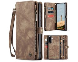 CaseMe Hoesje - Geschikt voor Samsung Galaxy A56 Hoesje - CaseMe 008 2-in-1 Book Case & Back Cover met Portemonnee - Bruin