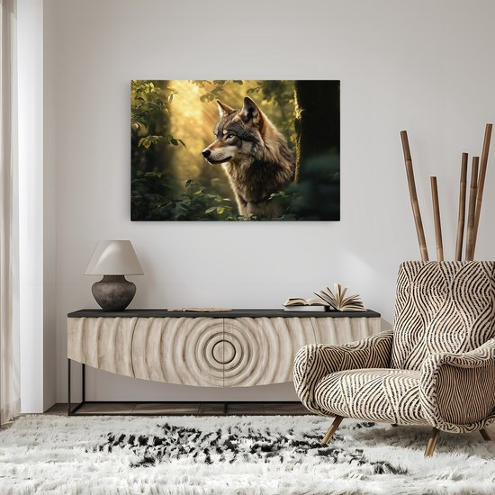 Saammp Canvas Schilderij - Wolf tussen de hoge bomen - Natuur - Landschap - 90x60 - Foto op canvas - Wanddecoratie - Muurdecoratie Woonkamer - Slaapkamer decoratie - Canvas Print