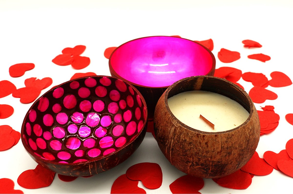 Cocohana Cadeauset – 2 Kokosnootkommen & 1 Geurkaars Vanille – Handgemaakt & Duurzaam – Perfect Kerstcadeau, Secret Santa & Cadeau voor de Feestdagen