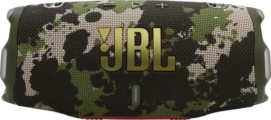 JBL Charge 6 camouflage speaker, met het JBL-logo in reliëf op de voorkant.