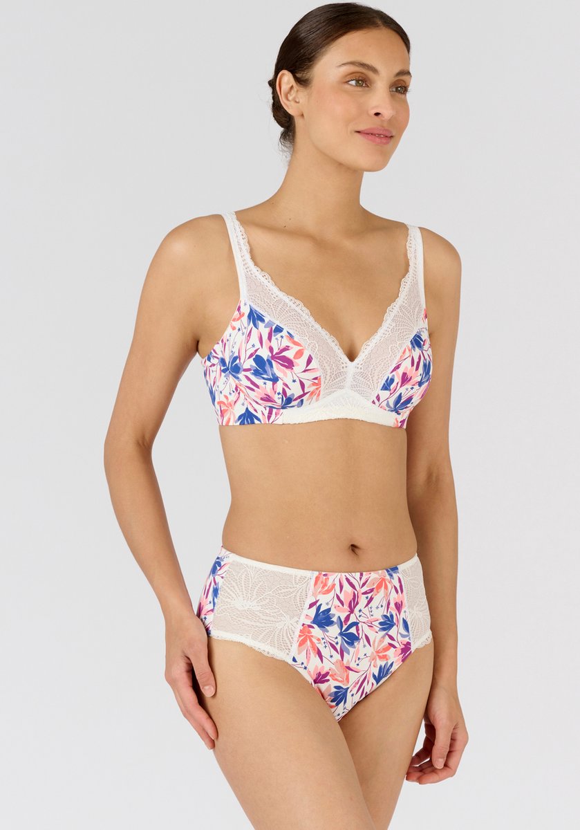 Damart Beugelbeha voorgevormd, Eva by Damart - Dames - Beige - 95