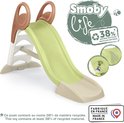 Groene en beige Smoby KS glijbaan met rode handvatten, wateraansluiting en 38% gerecycled materiaal.