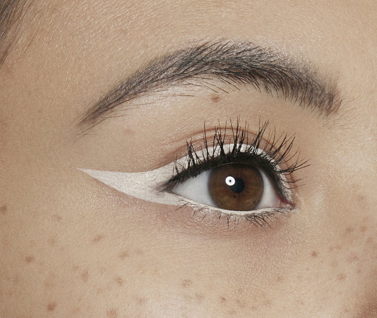 L'Oréal Paris Infaillible Grip 36HR Meta Light Eyeliner – Wit – Polar ...