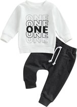 Cakesmash outfit met sweater en zachte broek One wit, grijs en zwart - eerste - 1 - verjaardag - cakesmash - broek - sweater - kinderkleding