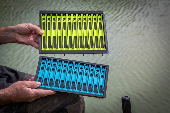 Matrix Loaded Pole Winder Tray 13cm - 12 Winders Light Blue van Matrix — afbeelding 4