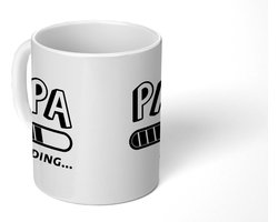 Mok - 275 ML - Koffiebeker - Mokken - Koffiemok - Koffietassen - Geschenk voor hem - Goedkope kadootjes - Koffietas Peter - Papa loading - Wit - Quote - Theemok groot - Theemokken Vader - Thee mok Papa - Thee tas - Vaderdag cadeau - Aanpakken voor