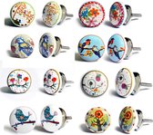 Set de 8 boutons en céramique aux différents motifs d'oiseaux, peints à la main. Poignées faites à la main pour armoires, tiroirs, buffets et cintres. Boutons classiques d'un diamètre de 40 mm.