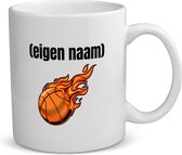 Akyol - basketbal vuur met eigen naam koffiemok - theemok - Basketbal - iemand die op basketbal zit - sport - verjaardag cadeau - kado - bal - wedstrijdsport - 350 ML inhoud