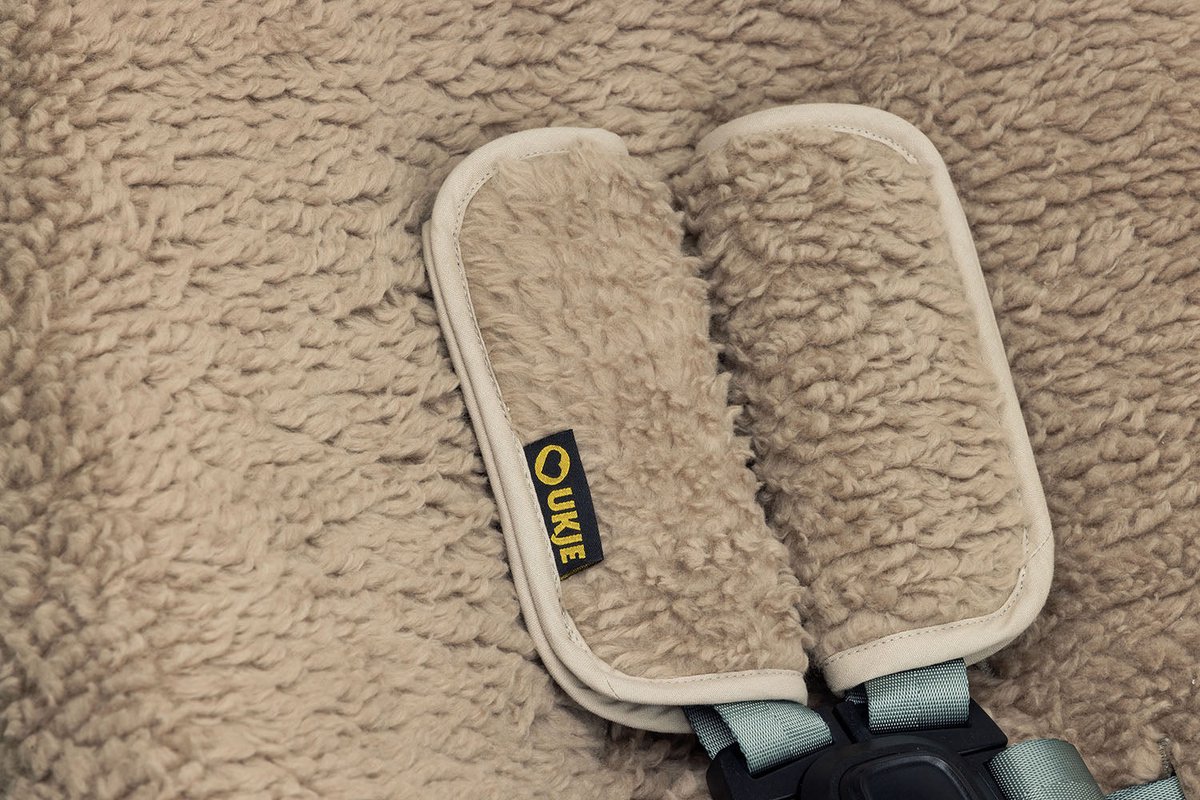 Ukje Wipstoelhoes geschikt voor 4Moms Mamaroo 5 Rockaroo Wipstoel - Hoes met Waterdichte Voering ter Bescherming van je Stoel - Perfecte Pasvorm - Met Gordelbeschermers - Makkelijk Wasbaar - Zacht Katoen - Teddy Taupe – foto 6