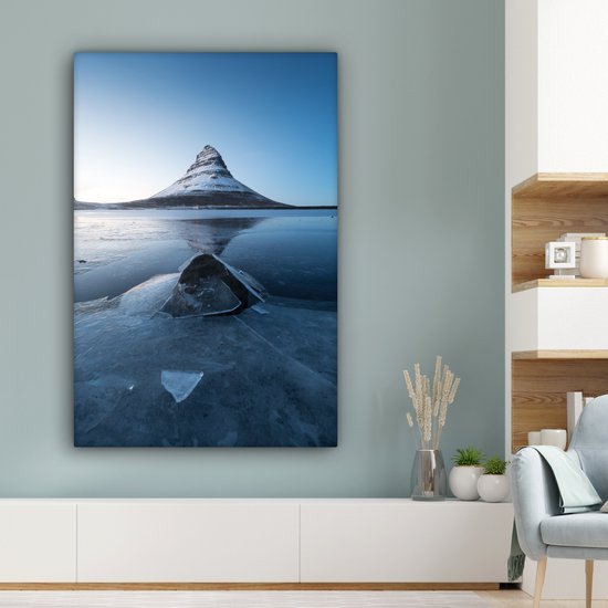 La montagne Kirkjufell à Snaefellsnes en Islande Toile 80x120 cm - Tirage photo sur toile (Décoration murale salon / chambre)
