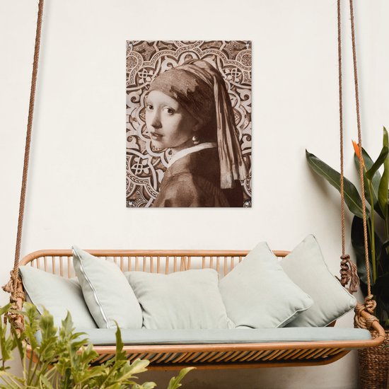 Tuinposter 60x80 cm - Tuindecoratie Meisje met de parel - Johannes Vermeer - Bruin - Poster voor in de tuin - Buiten decoratie - Schutting tuinschilderij - Tuindoek muurdecoratie - Wanddecoratie balkondoek