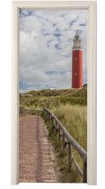 Deurposter 80x205 cm - Deursticker Pad naar de Vuurtoren in de duinen - Meubelfolie zelfklevend - Deurfolie woonkamer - Interieurfolie fotobehang - Deur plakfolie - Deurstickers - Deurbehang sticker - Kamer decoratie