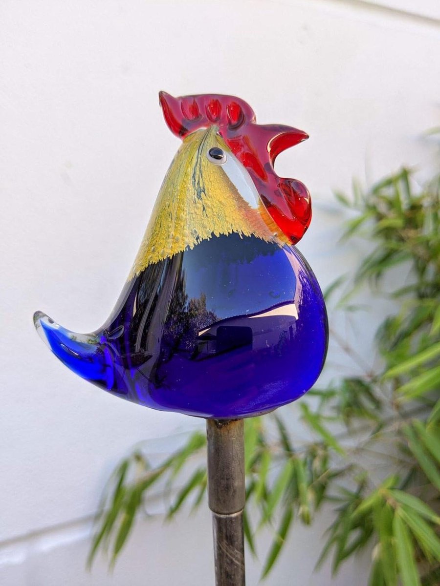 Tuinsteker Glasbol - Bloembed Decoratie - Tuin Verfraaien - Roestdesign Metaal - H108cm - Blauw