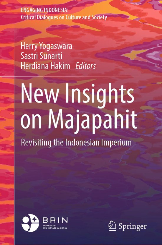 History (R0) - New Insights on Majapahit - cover