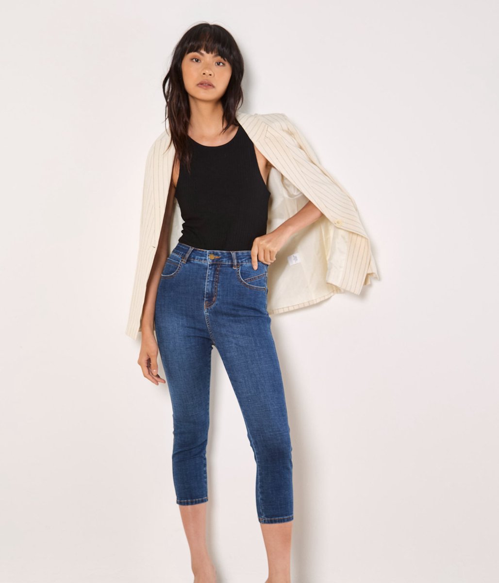 Sara Skinny Fit Capri Jeans