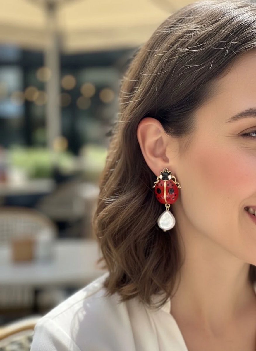 Dorvina Messing Verkleurt Niet Sieraad Goud Detail Rood Kleur Parel Lieveheersbeestje Dames Oorbellen