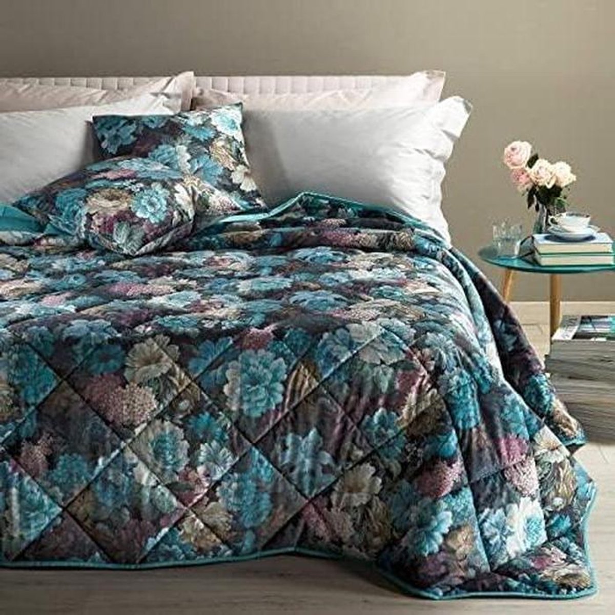 Doorgestikt dekbed - Patchwork quilt - Warmte en comfort - Zacht fluweel - Tweepersoons - 
