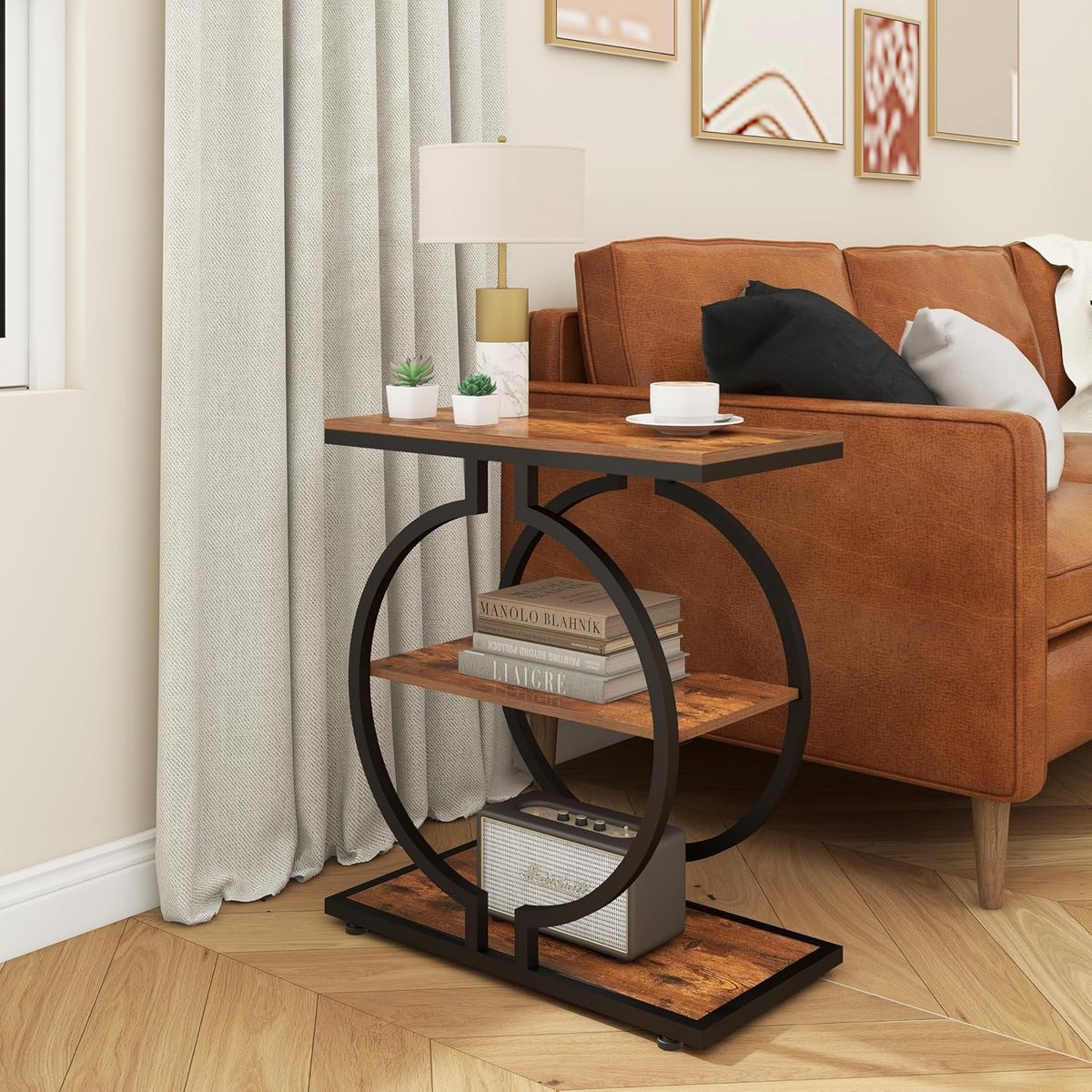 Bijzettafel Rond Industrieel 60 x 30 x 65 cm met 3 Niveaus – Smalle Salontafel / Nachtkastje met O-Vormig Metalen Frame en Houtlook in Rustiek Bruin – Dader