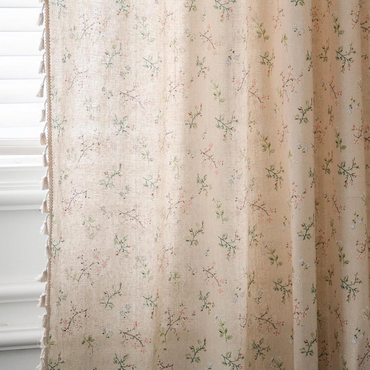 Boho Gordijnen - Bloemen draperieën - Woonkamer decoratie - Semi-verduisterend - 160 cm lang - Beige