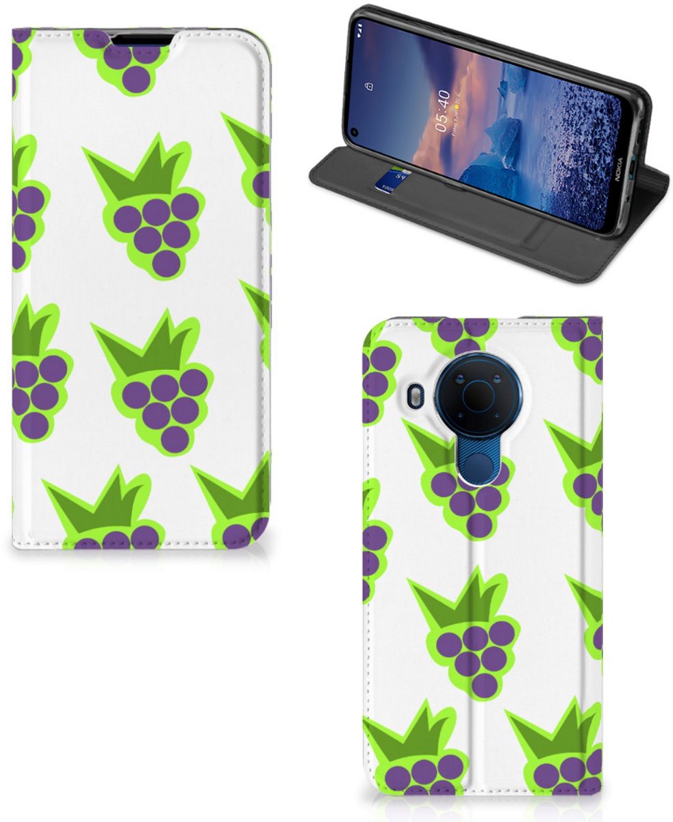 Nokia 5.4 Flip Style Cover Druiven