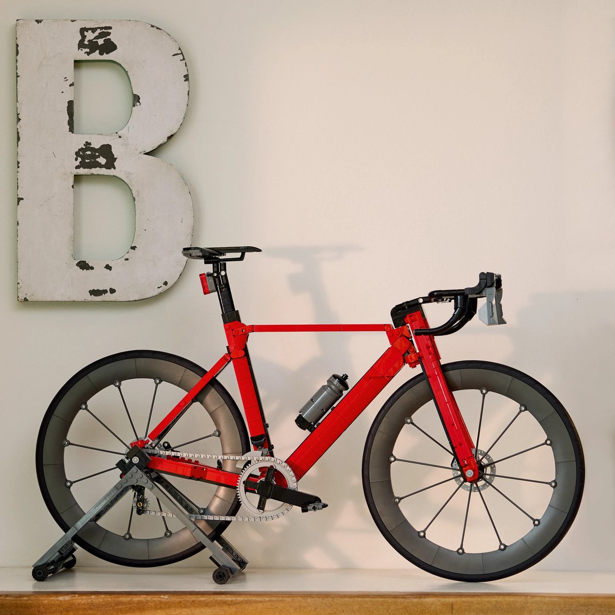 LEGO Icons Racefiets Voertuig Bouwpakket voor Volwassenen - 11380 — afbeelding 13