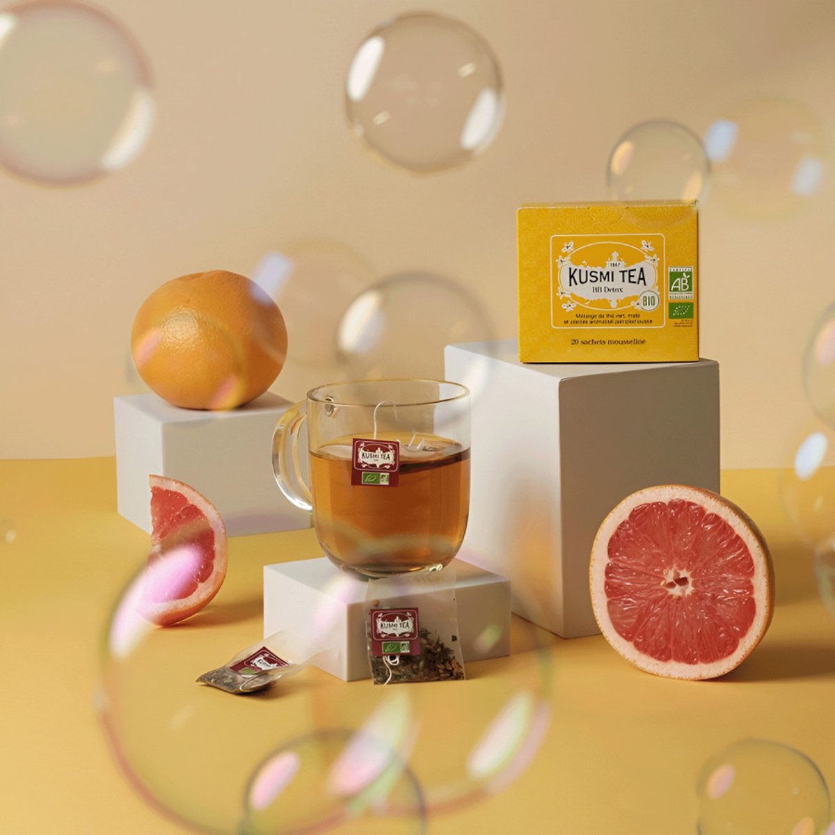 Biologische blend van groene en maté thee Kusmi Tea BB Detox – 20 mousseline theezakjes