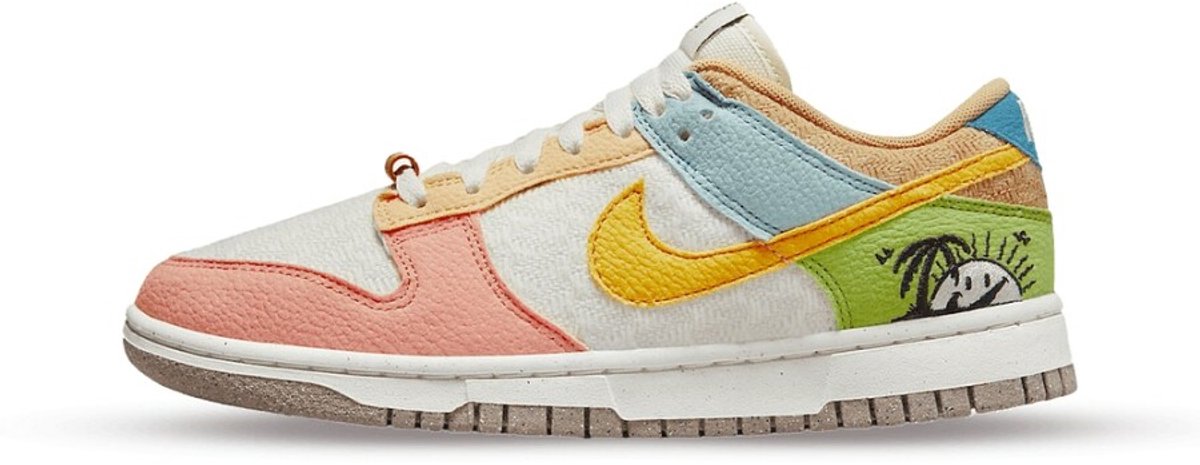 Nike Dunk Low Retro Sun Club Multi Roze