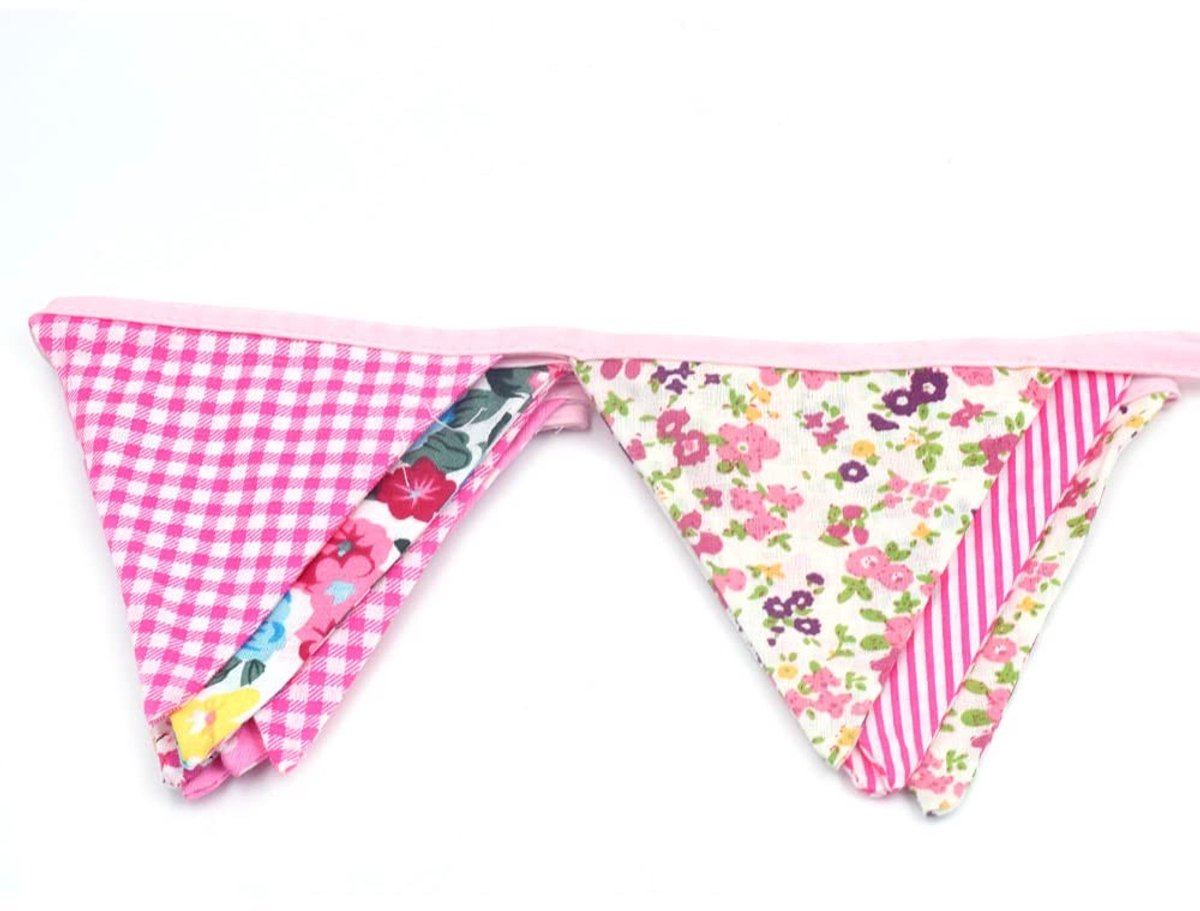 Dailygoods- Stof Bloemenslinger - 16,8 m - 72 Driehoekige Vlaggen - Tuindecoratie - Bruiloft - Verjaardag - Katoen - Vlaggenlijn