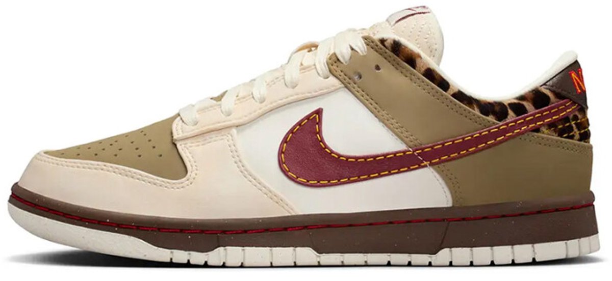 Nike Dunk Low Retro Team Pearl Khaki