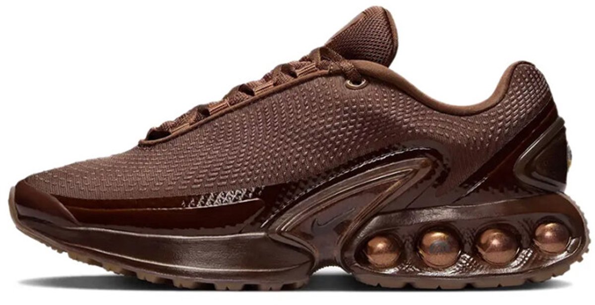 W Nike Air MAX DN ISA Sneakers Unisex Bruin