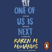 Couverture du livre 'ONE OF US IS NEXT'. En bleu avec une silhouette de figures en haut et l'auteur KAREN M. MCMANUS.