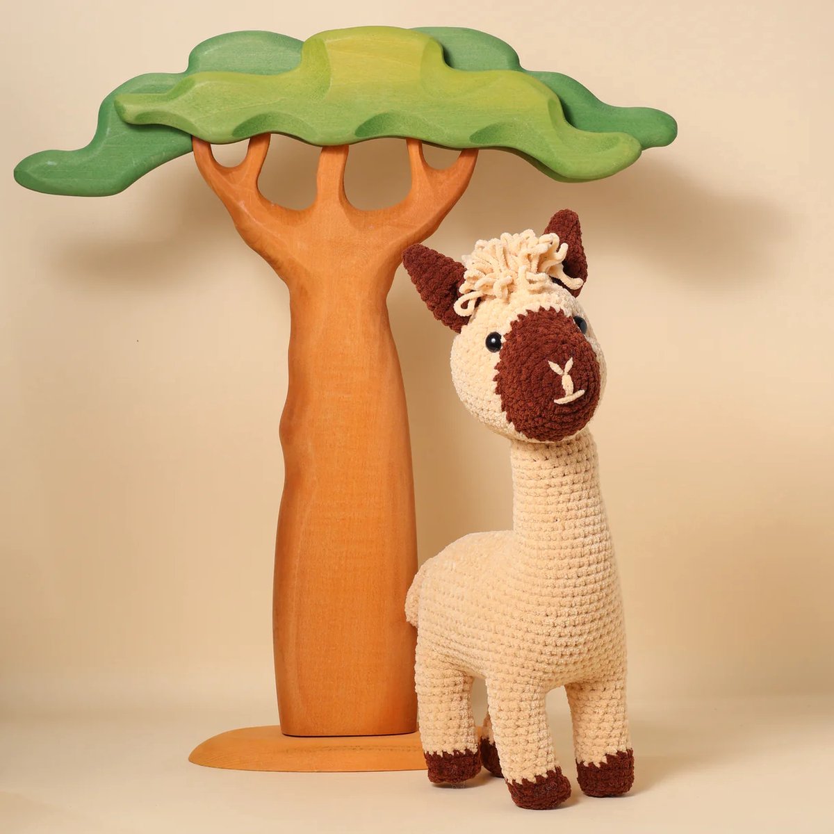 Haakpakket Alpaca Amigo – DIY Knuffel Haken – Compleet Pakket met Scheepjes Little Darling Garen, Oogjes en Patroon