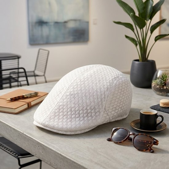 Wit mesh flat cap heren en dames – ademende retro pet met lichtgewicht design – Koreaanse stijl forward cap met gebogen vorm voor outdoor en dagelijks gebruik
