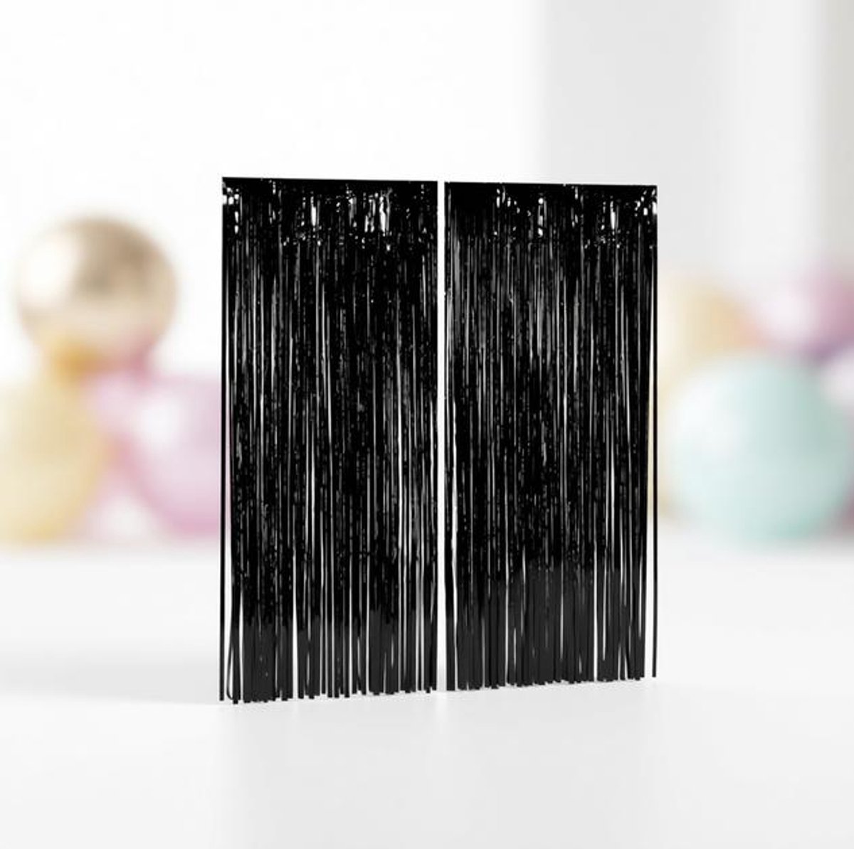 ElleMooi - 2 Lametta Metalen Gordijnen Zwart - Folie Gordijn Achtergrond Ringgordijnen 100x200 cm voor Verjaardag en Feestdecoratie