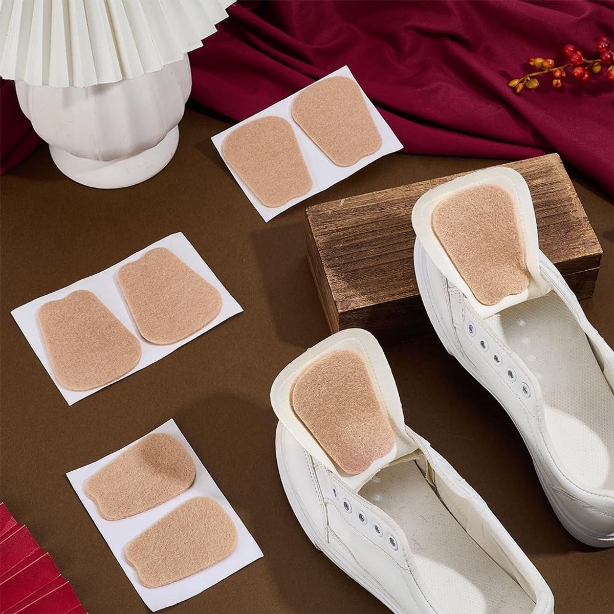 Dailygoods - 12 Paar Vilten Tongkussens voor Schoenen in 3 Stijlen