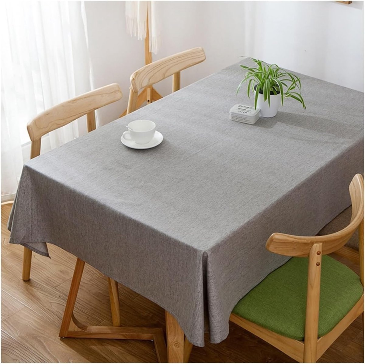 Tafelkleed - Tafelzeil - Tafel Beschermen - Waterafstotend - 130x220 cm - Beige