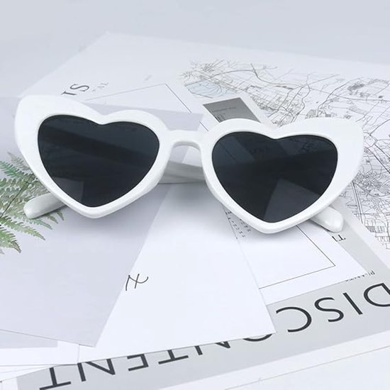 Daity Hartvormige zonnebrillen voor dames - Feestbrillen in hartvorm - Retro cat-eye zonnebrillen in moderne stijl - Zonnebrillen met UV-bescherming van daity — afbeelding 3