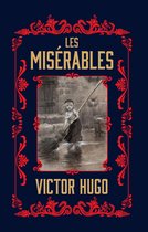 Boekomslag van Les Misérables met een tekening van een meisje dat veegt, met rode versieringen en de tekst 'Les Misérables Victor Hugo'.