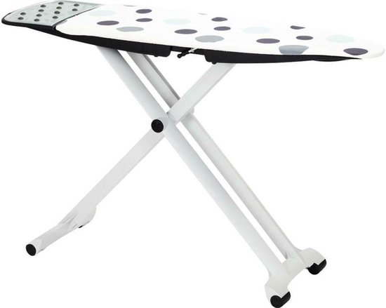 Strijkplank met witte hoes met blauwe en grijze stippen, wit metalen onderstel