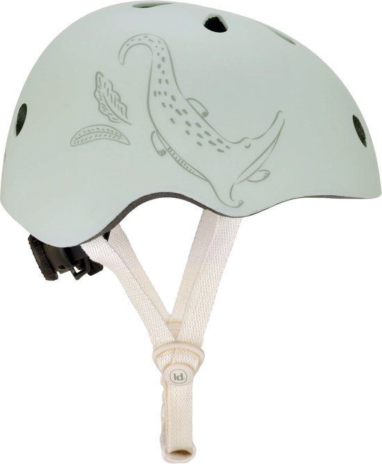 Lichtgroene kinderhelm met krokodillen- en veerprint. Witte bandjes met gesp.